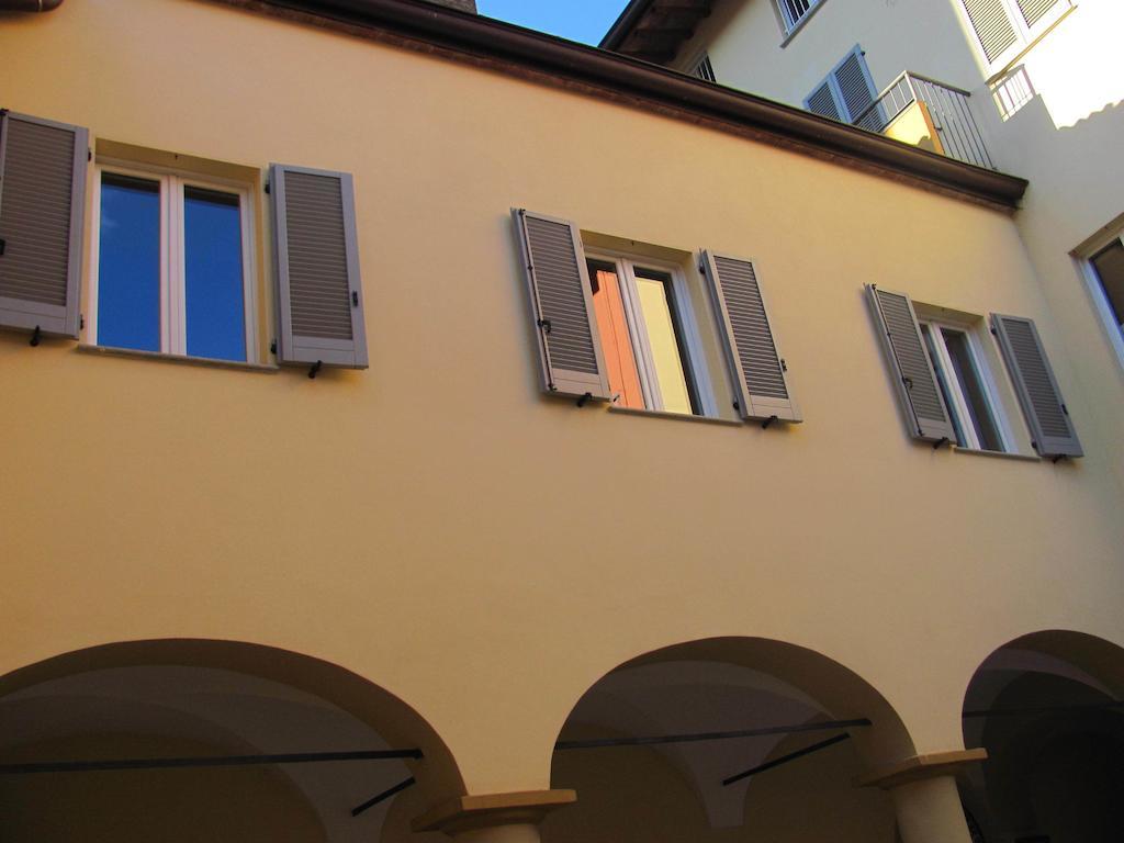 Domus San Martino Guesthouse Piacenza Exteriör bild
